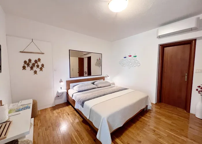 Tai - Spacious And Comfy With Private Terrace 赫瓦尔