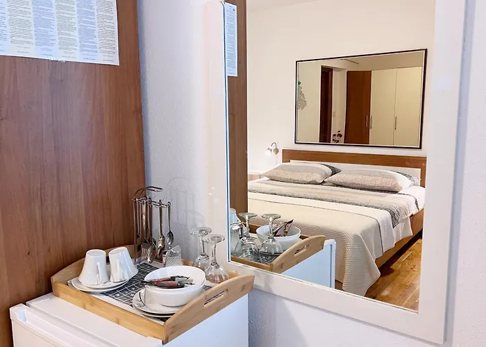 Tai - Spacious And Comfy With Private Terrace 招待所 赫瓦尔