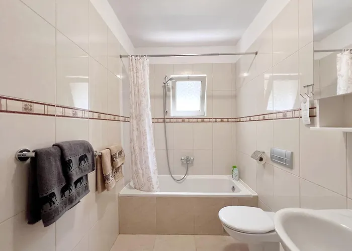 Tai - Spacious And Comfy With Private Terrace Guest house